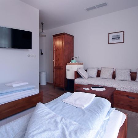 Szazesztendos Reveszhaz Apartman Szigetmonostor ภายนอก รูปภาพ