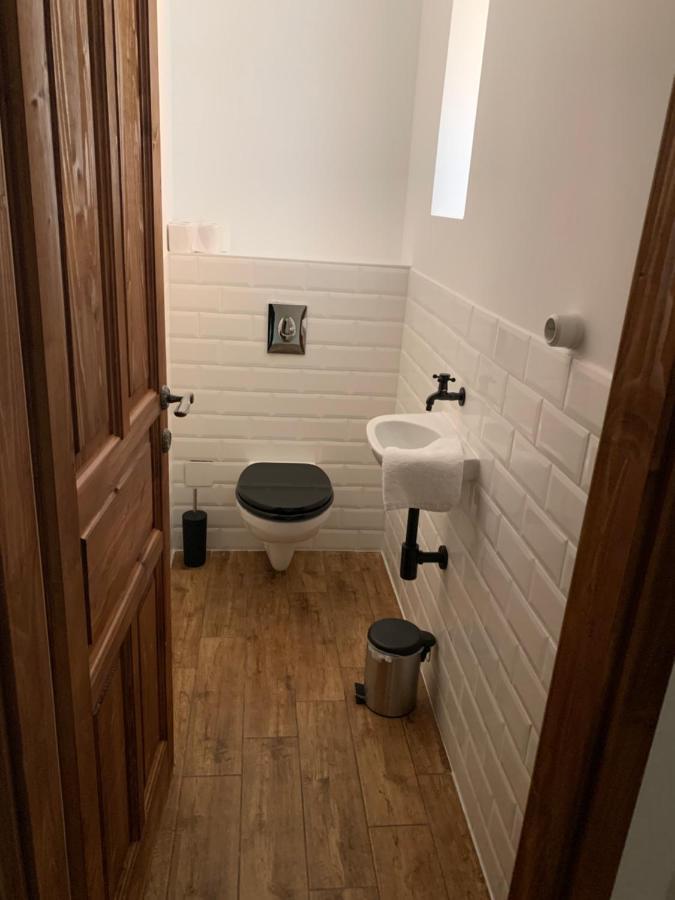 Szazesztendos Reveszhaz Apartman Szigetmonostor ภายนอก รูปภาพ